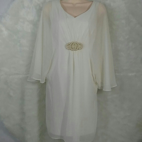 connected apparel Dresses & Skirts - 🚨$4 Connected Pearl Dress NWT